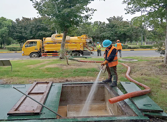 正镶白化油池清理